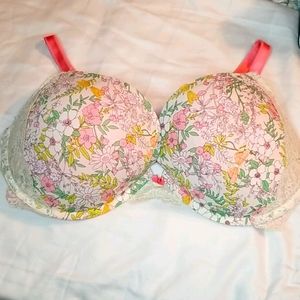 Victoria's secret beautiful flower power bra
